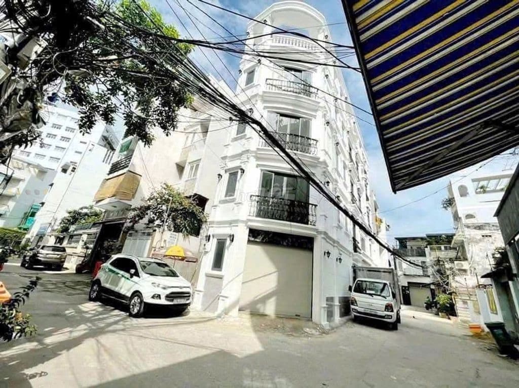 TOÀ NHÀ Q10 250M 5 TẦNG , THU NHẬP 500TR/NĂM CHỈ 7.9T