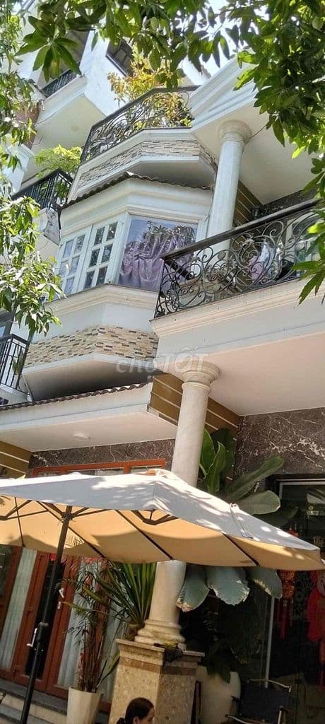 BÁN NHANH CĂN BIỆT THỰ DT 310M NGANG 9,6M GIÁ BÁN GẤP Sổ ở nhà