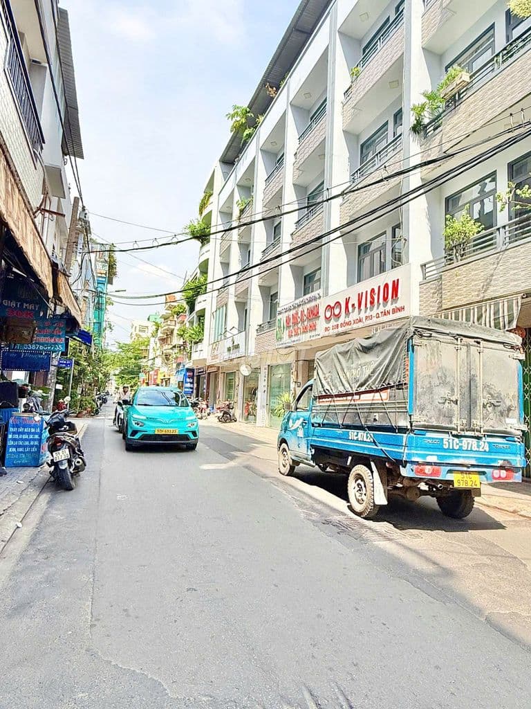 Nhỉnh 5 TỶ có ngay MTKD Ngay Chợ Hoàng Hoa Thám-Tân Bình.ĐÚc 3 Lầu MỚI - Ảnh 2