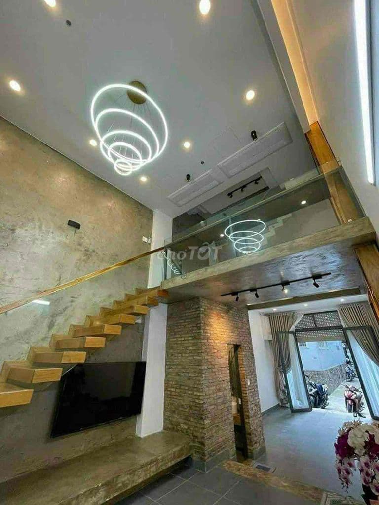 Bán nhà hẻm xe hơi khu VIP Phan Đăng Lưu, Phú Nhuận. Giá 3Tỷ990 còn TL - Ảnh 2