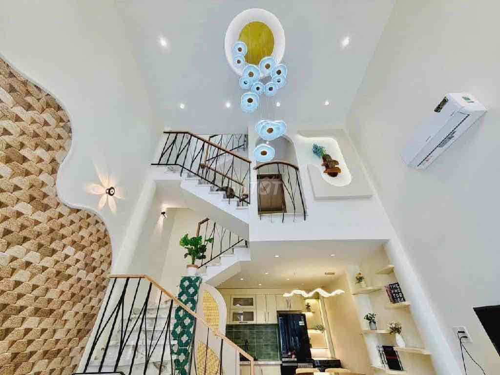 Nhà Mới, Phạm Văn Chiêu, Gò Vấp. 3 Tầng có Gác Lửng