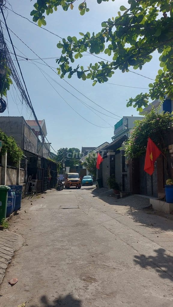 Siêu Phẩm Đất Trống Đình Phong Phú Gần Vincom Q9 DT 165m2 Oto Tránh