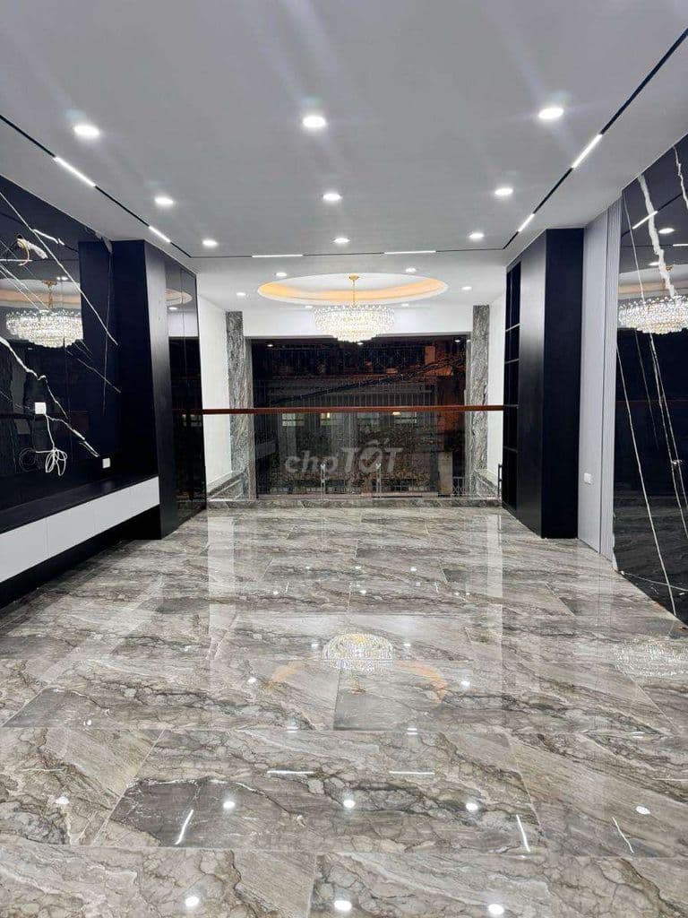 Cần bán nhà 5 tầng xây mới