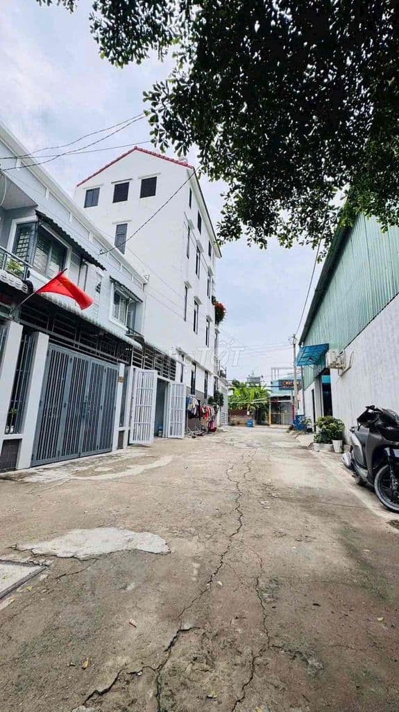 Nhà 3 Phòng Ngủ, Có Phòng Trệt, 20 Bước Ra Mặt Tiền, Giáp Gò Vấp - Ảnh 2