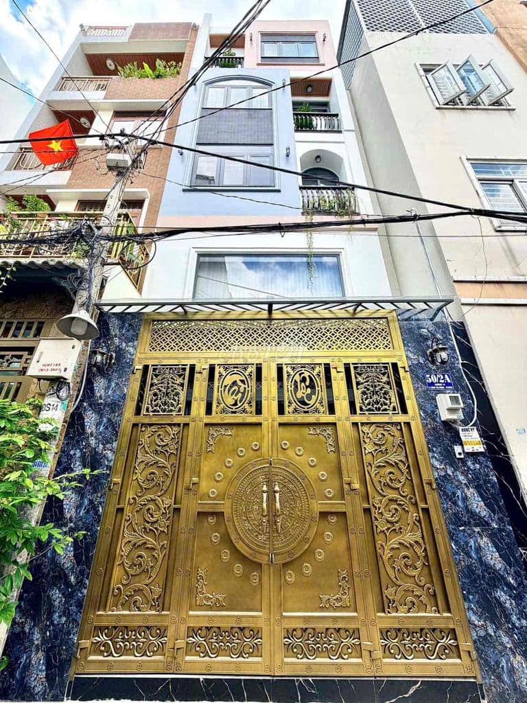 HẺM OTO- NHÀ 5 TẦNG XÂY MỚI- 4,5 x12 - TẶNG NỘI THẤT