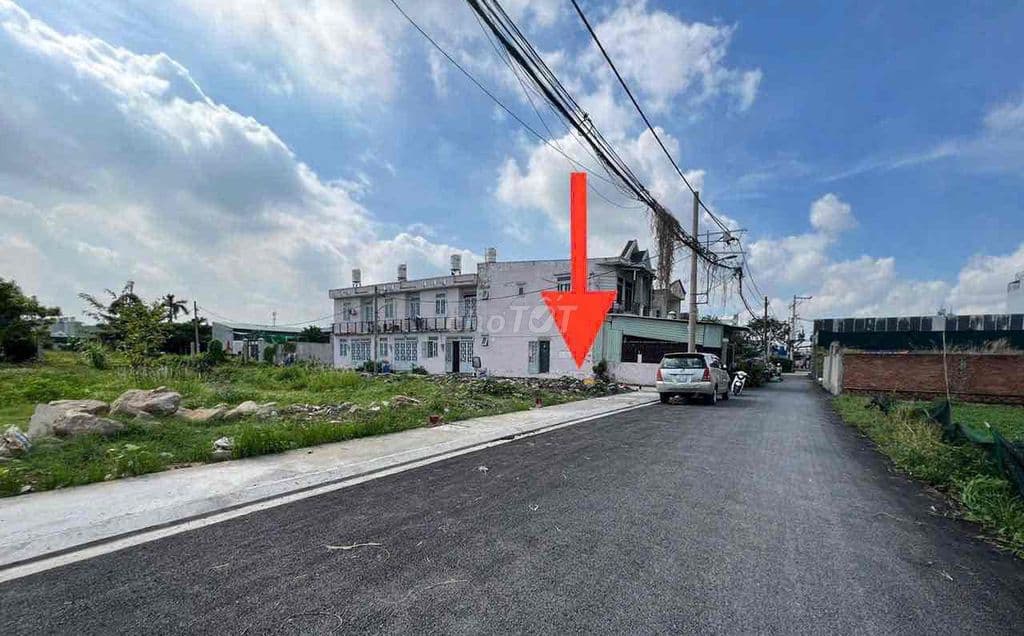 BÁN 6 NỀN 1/ TX25. Đường Thông