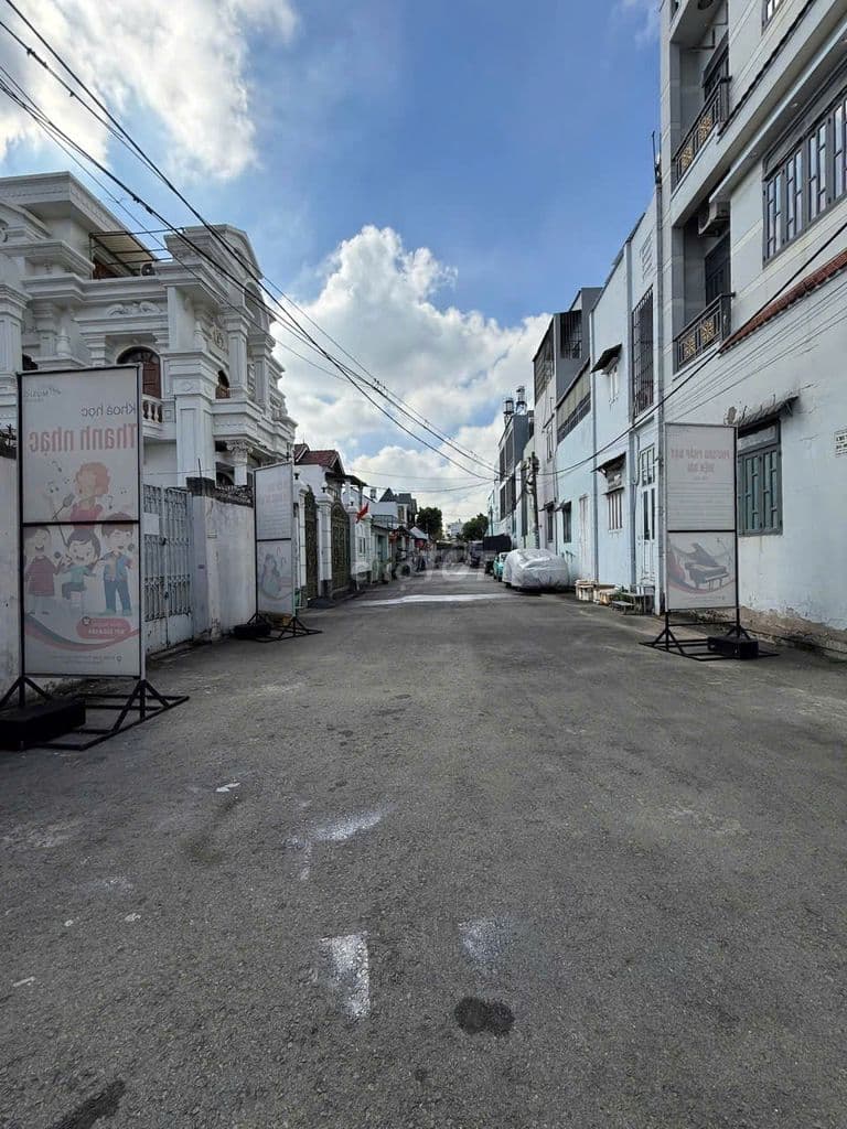 Lô đất THỔ 85m2, Xuân Thới Thượng 9, gần Phan Văn Hớn và Trần Văn Mười