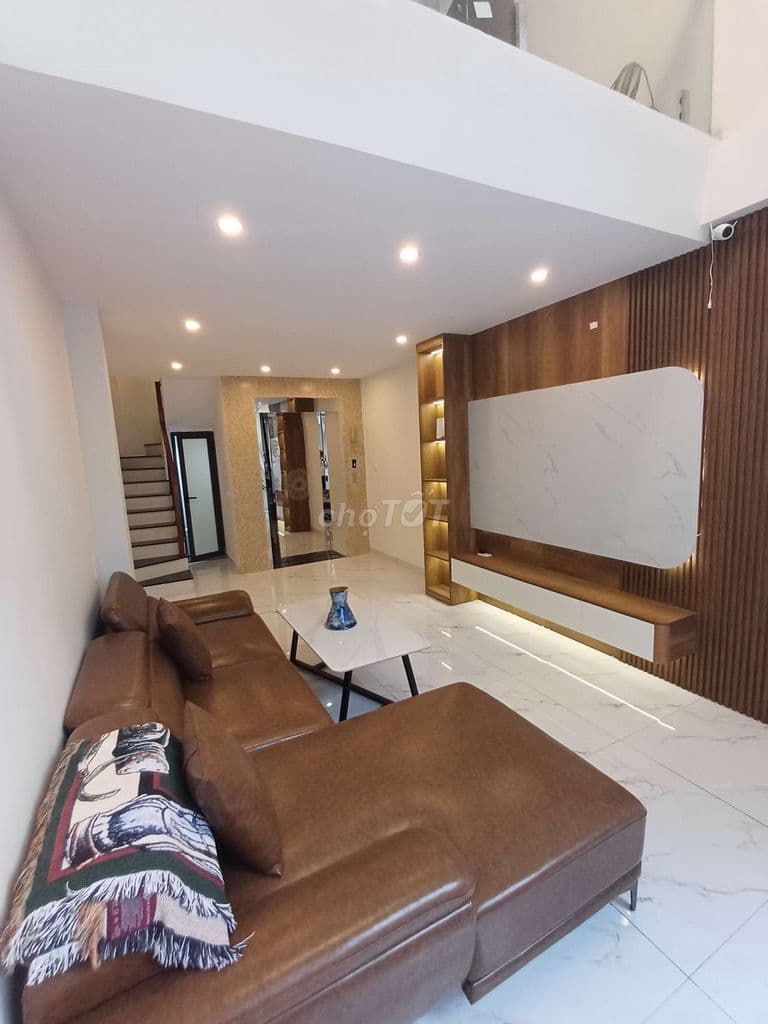 CHỈ HƠN 8 TỶ THANG MÁY Ô TÔ ĐỖ CỬA 44M2 LÔ GÓC - Ảnh 3