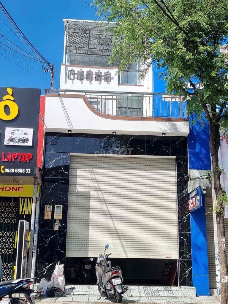 Nhà bán mặt tiền nguyễn ảnh thủ ngay ngã tư chợ hiệp thành 4,2-27m 3L