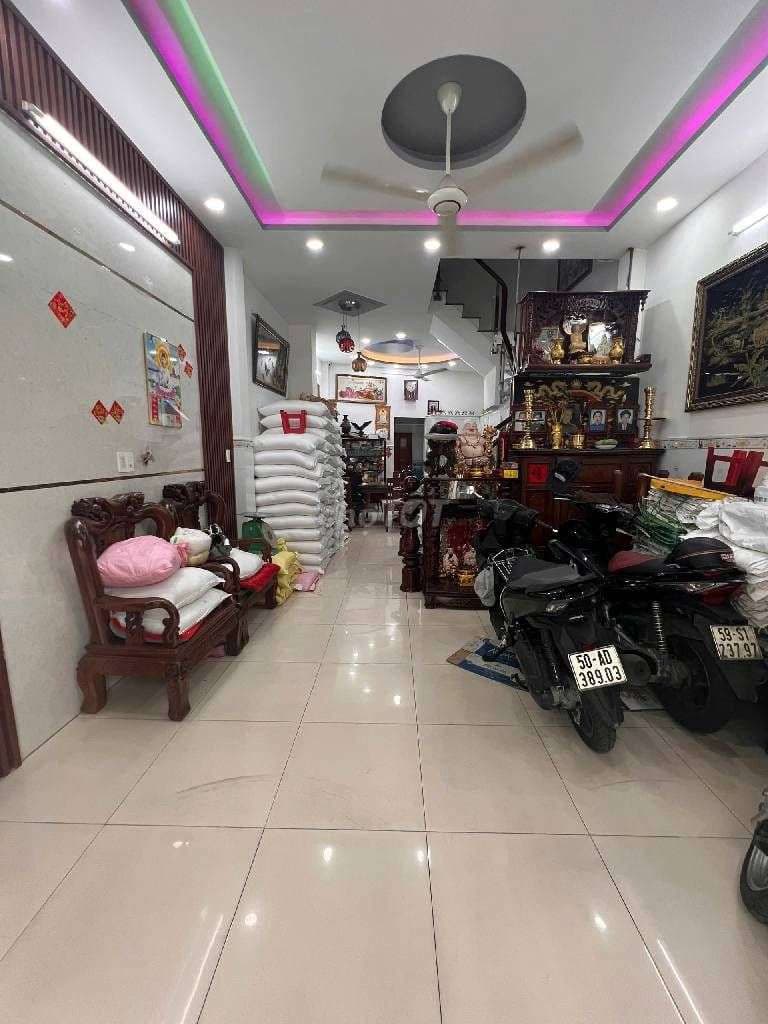 BÁN NHÀ SIÊU ĐẸP BÀ ĐIỂM, HÓC MÔN (GẦN BX AN SƯƠNG) 50M2 , 4.X ĐỒNG - Ảnh 2