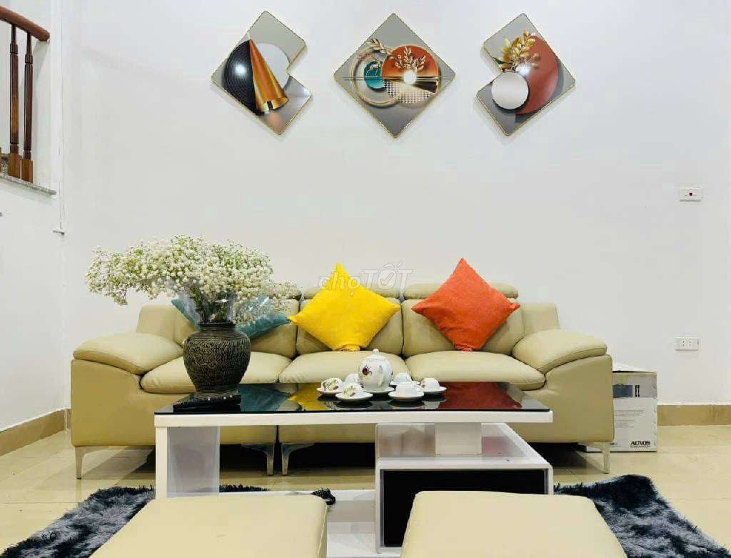 Nhà đẹp Vũ Tông Phan- Thanh Xuân DT42m2 5 tầng vài bước ô tô