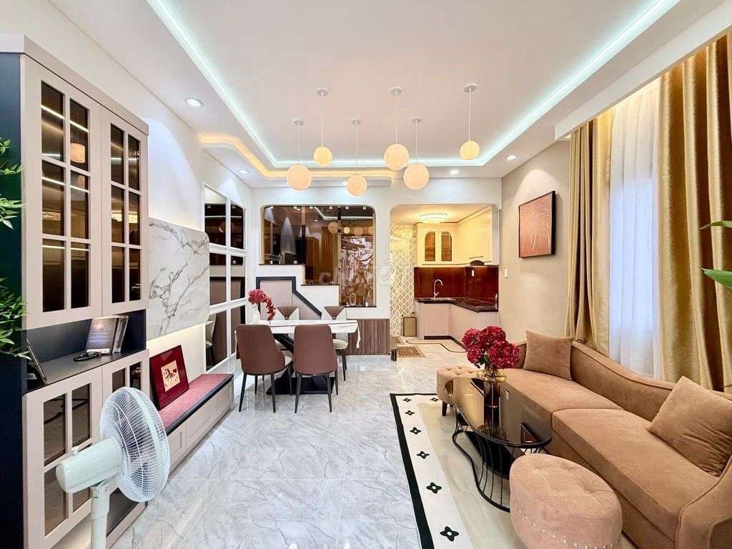 HXH đường Huỳnh Văn Bánh gần Lê văn Sỹ 35m2_3T_NT VIP 5,99 tỉ TL