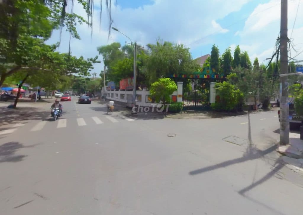 Bán Đất 2 Mặt Tiền Quốc Hương Thảo Điền | 2312m² | 15 Tầng | 350 Tr/m² - Ảnh 3