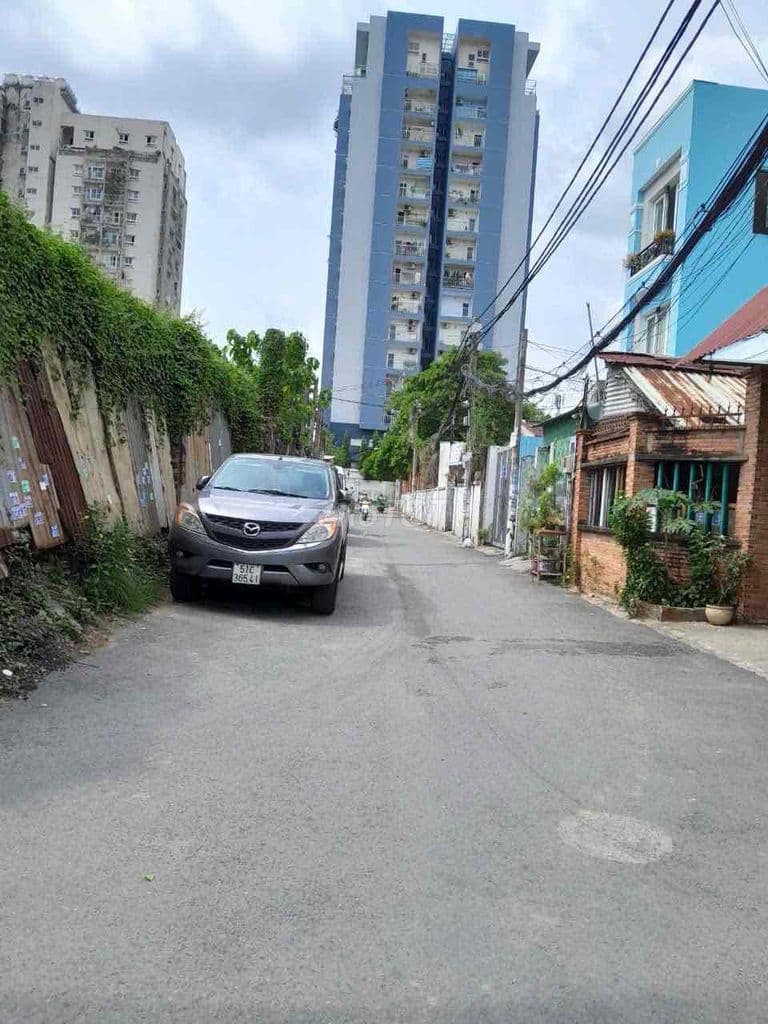 BÁN DÃY TRỌ 21P - THU NHẬP 50tr/tháng - 363m2 - THÍCH HỢP XÂY MỚI CHDV - Ảnh 2