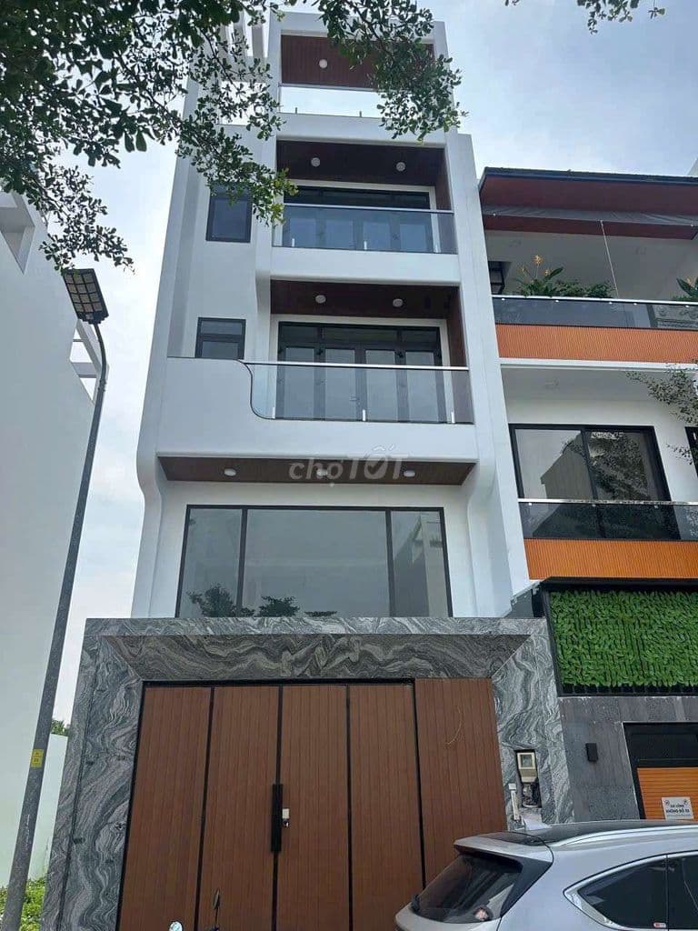 Bán nhà mới 5 lầu KDC Sài Gòn South Phước Kiển