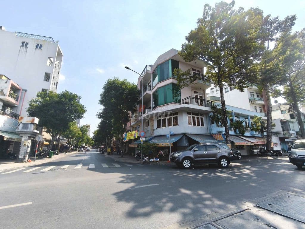 Góc 2 Mặt Tiền Hoàng Sa Q3 - Ngang 7,2m nhà 4 lầu, chỉ 23 tỷ - Ảnh 2