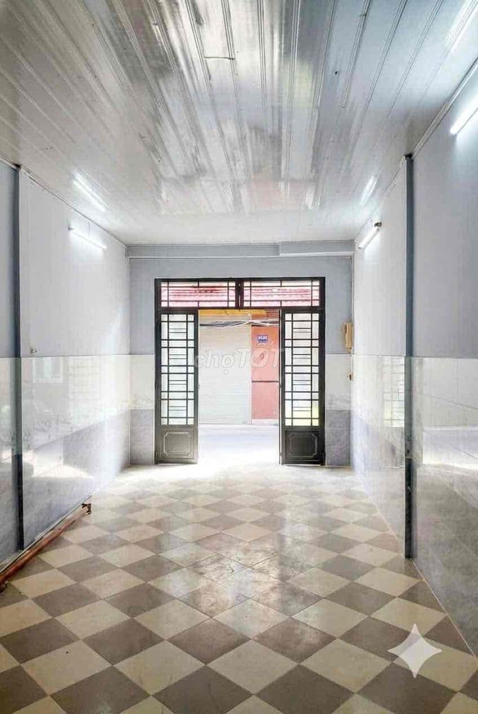 NHÀ NGỘP- NI SƯ HUỲNH LIÊN- P.10 TÂN BÌNH- HẺM Ô TÔ QUAY ĐẦU 2TẦNG- 4 - Ảnh 2