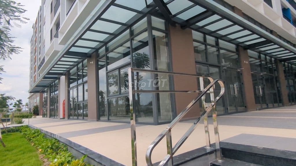 Shophouse 70m2 Q2, GÓC 3 hướng cửa, vị trí VIP trả góp lãi 0% hết 2030 - Ảnh 2