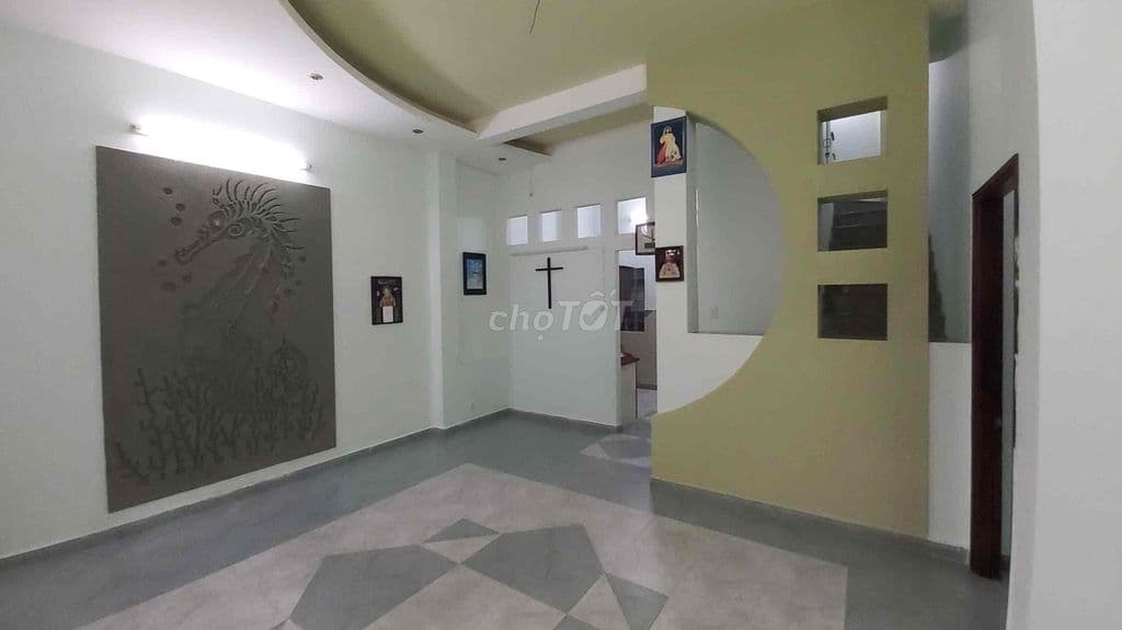 Ngang lớn, nhà chính chủ , cách hẻm oto 50m, hơn 9 tỷ nhà 80m2 - Ảnh 3