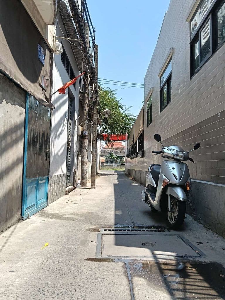 Bán nhà hẽm 3 m nhà 1/ phú Định , p16 Quận 8 , - Ảnh 2