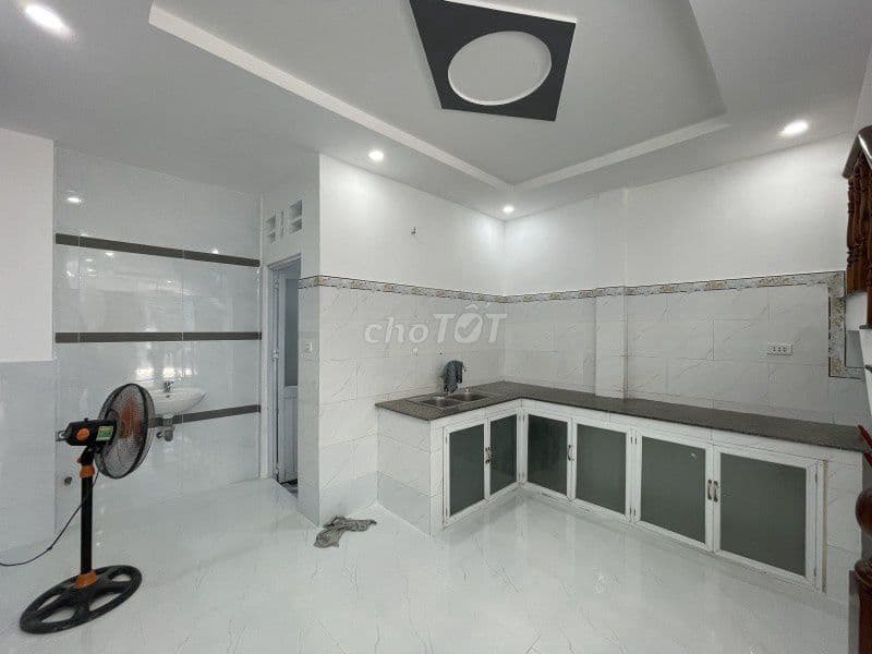 Vip Nhà Đẹp Sổ Chất 42m2(4m x 10.5m) 2Tầng Chỉ 4,2tỷ Hẻm ôtô 6m thông - Ảnh 3