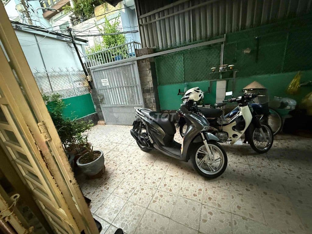 NHÀ 200M ĐẤT XÂY 2 TẦNG ĐƯỜNG TRƯƠNG ĐĂNG QUẾ - BÁN 14 TỶ