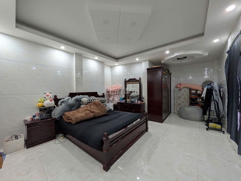 NGANG 8.5M - 40M2 - SÁT MT NKKN & HAI BÀ TRƯNG, Q.3 - 4 TẦNG, ST, 4PN - Ảnh 3