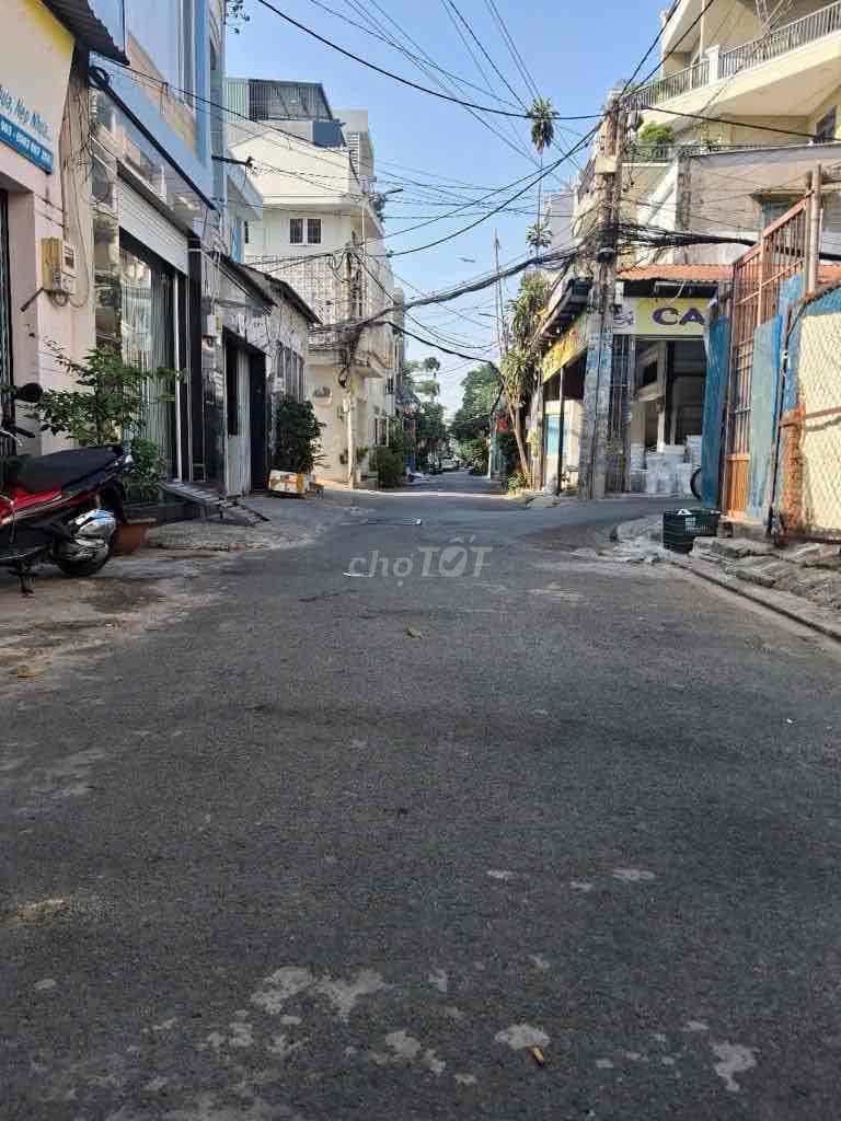 MT Gần Gò Xoài 40m2 4 tầng chỉ hơn 4 tỷ