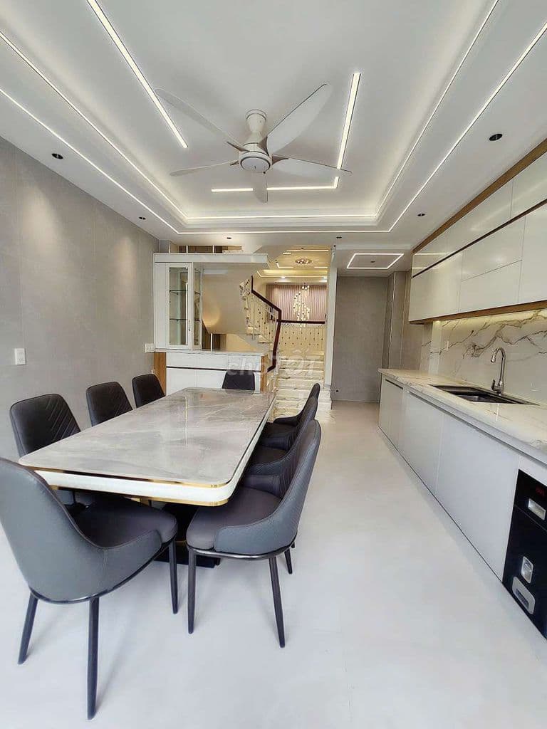 Nhà 5 Tầng Thiết Kế Mới - Xe Hơi Thông - Ảnh 3