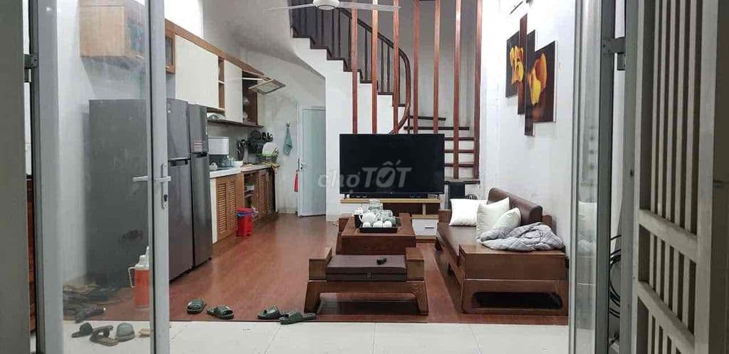 Cần bán gấp Nhà Phố Ngô Quyền Hà Đông 32m x 6 tầng mặt tiền 4m