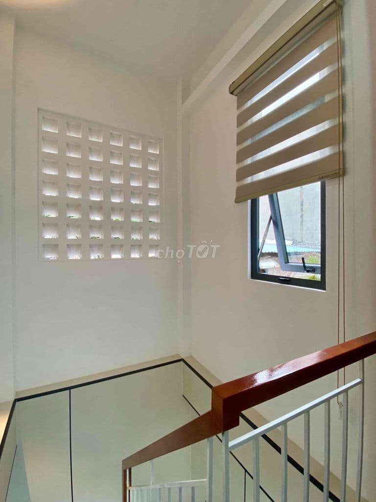 Nhà kế CVPM Quang Trung xả hàng 2 tầng 6x7 Full NT 2 phòng có ban công - Ảnh 3