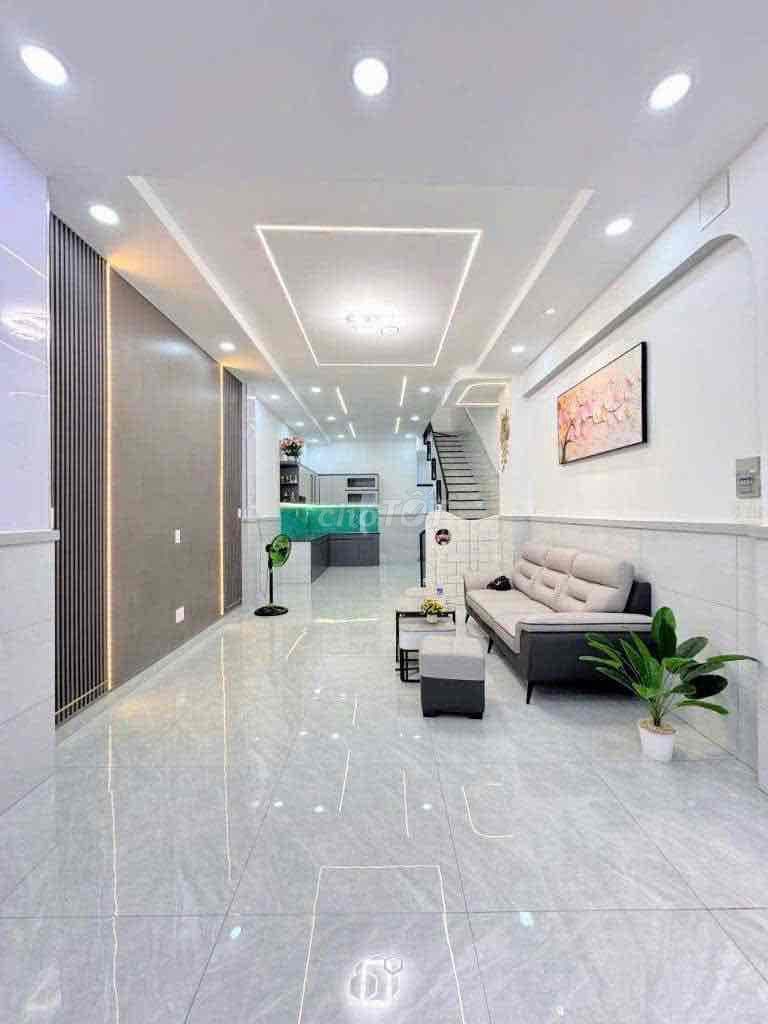 Cần bán gấp căn nhà 1trệt 1lầu , Đường Đoàn Nguyễn Tuấn giá 1tỷ688 - Ảnh 2