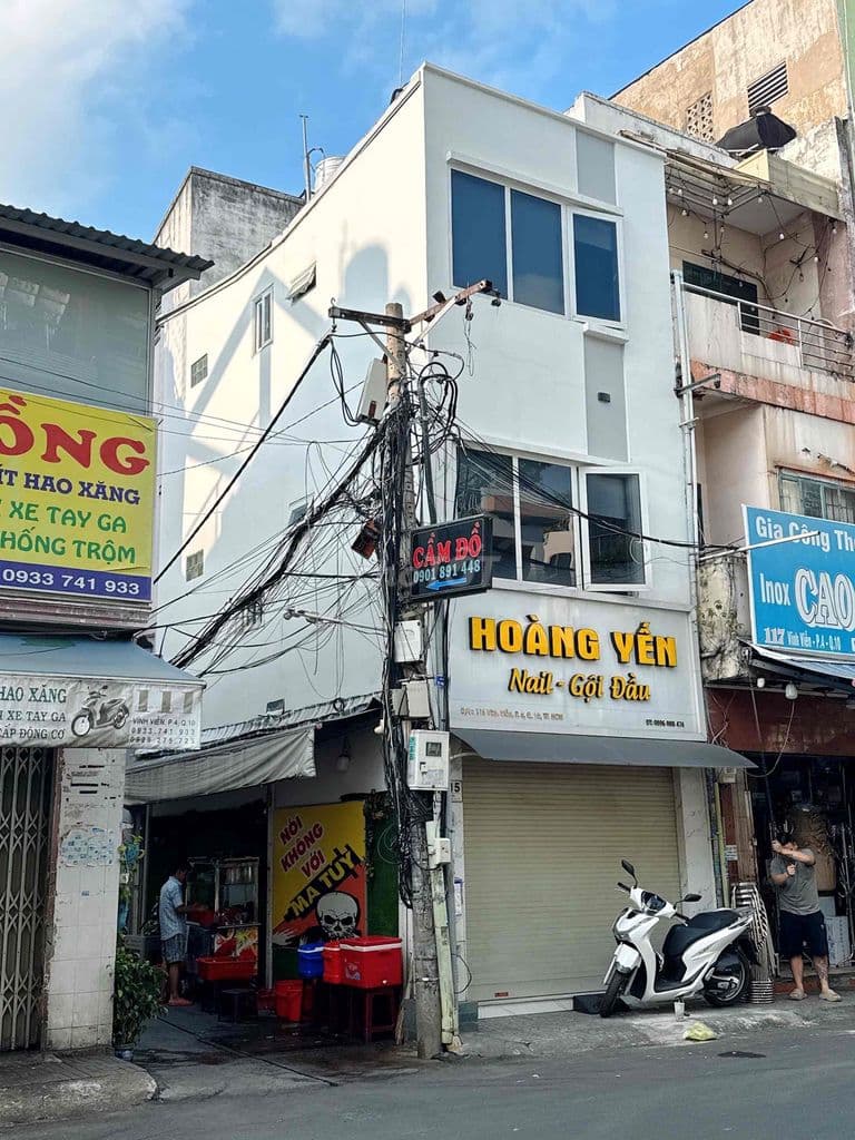 GÓC 2MT VĨNH VIỄN GẦN CHỢ ĐỐI DIỆN SIÊU THỊ