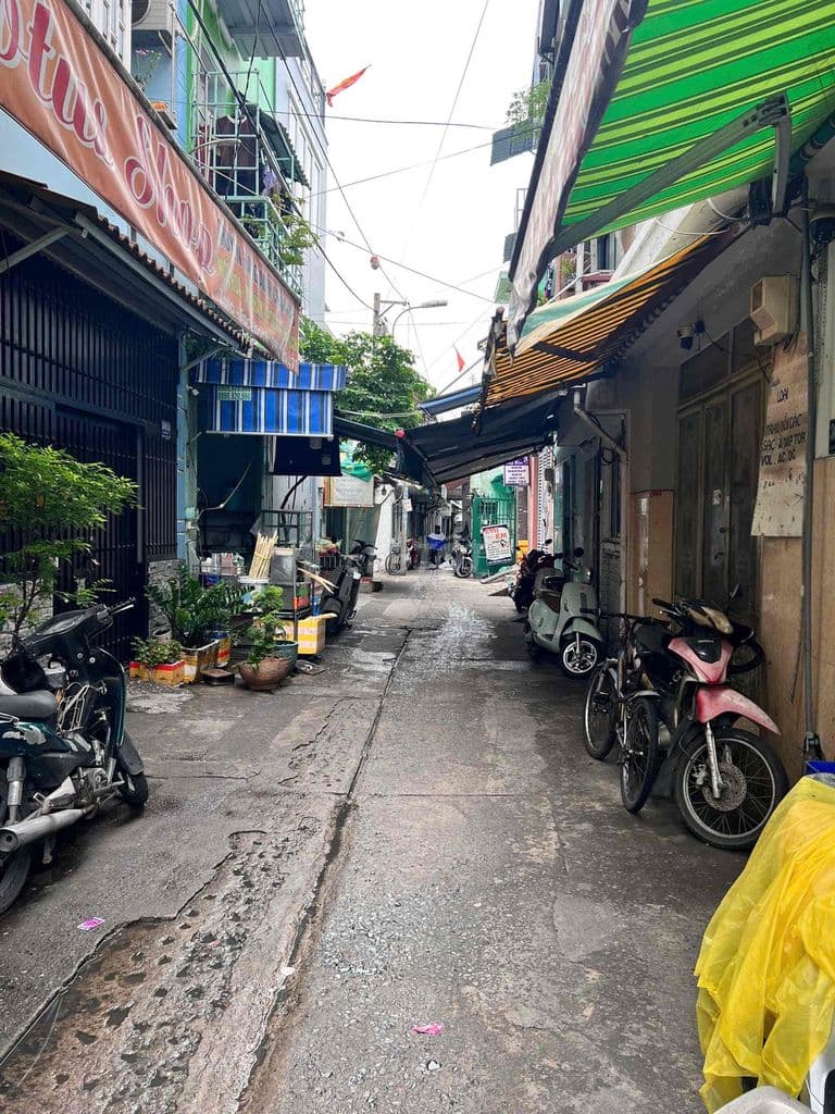 BÁN CĂN NHÀ HẺ 30 LÂM VĂN BỀN QUẬN 7