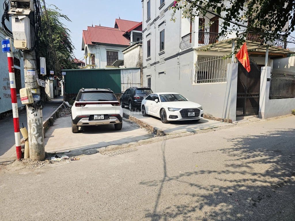 HÀNG ĐẸP, 60M2 TRÂU QUỲ, GIA LÂM, ĐƯỜNG OTO TRÁNH KINH DOANH