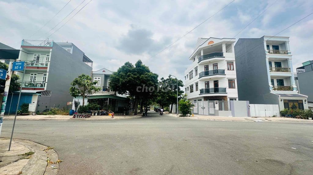 KDC ÊM ĐỀM, LINH XUÂN - 116m2 ( 8.5 x 12 ) - Giáp Phạm Văn Đồng - SHR.