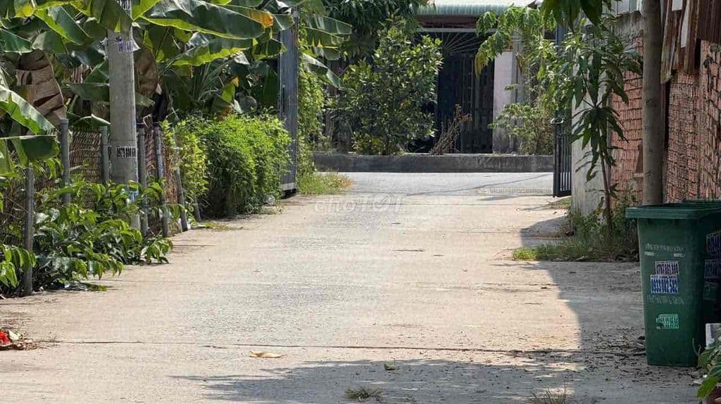 Đất rẻ có shr , đường xe hơi - Q12 cần bán