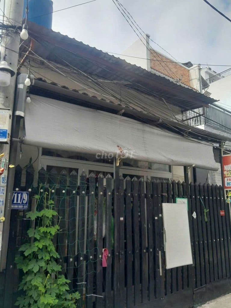 Cần bạn gầp nhà P.ĐHT .Q12 DT 5,2 x20 hẻm 4m cụt giá 5 tỷ 550 TL