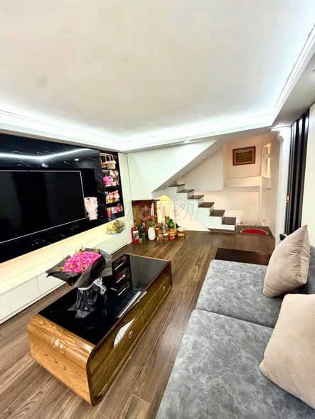 bán nhà 25m2 tại Đống Đa - Hà Nội - giá hiếm 6.5 tỷ - Ảnh 3