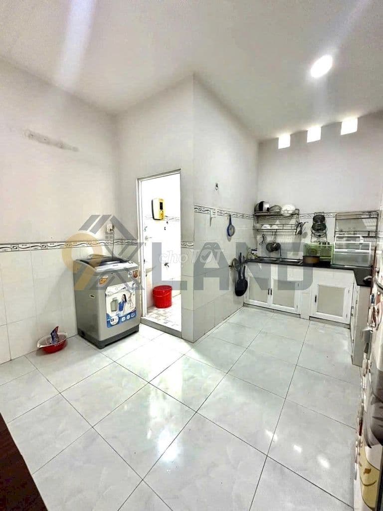 TIN KHẨN, BÁN GẤP NHÀ ĐẶNG VĂN BI, DT: 5 x 16, VUÔNG VỨC, GIÁ 5,6 TỶ - Ảnh 2
