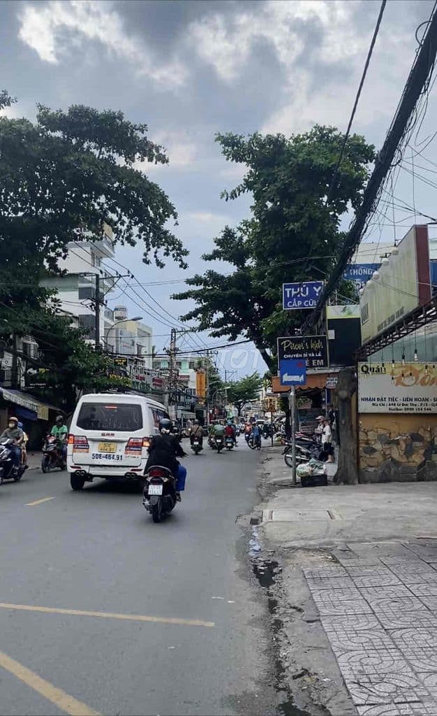 MẶT TIỀN KINH DOANH GIÁ RẺ HƠN HẺM XE HƠI