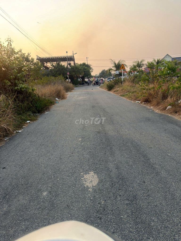 CẦN TIỀN BÁN GẤP ĐẤT GIÓ NGÀN CỦ CHI - Ảnh 3