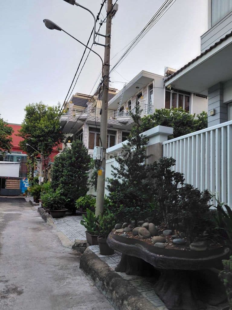 BIỆT THỰ NỘI BỘ DƯƠNG ĐỨC HIỀN KHU VIP - Ảnh 2