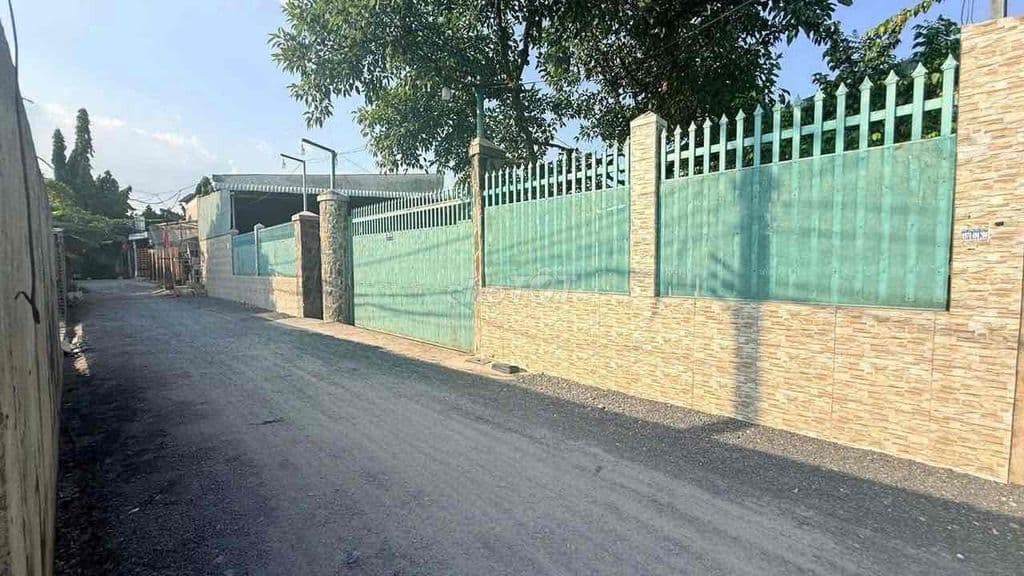 Nhà diện tích lớn 1/ Phạm Thị Giây