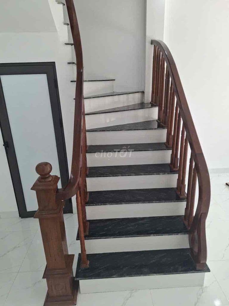 BÁN NHÀ ĐỒNG LƯ, QUỐC OAI 🏠 - 45M2 X 3 TẦNG - Ô TÔ ĐỖ CỬA - Ảnh 3