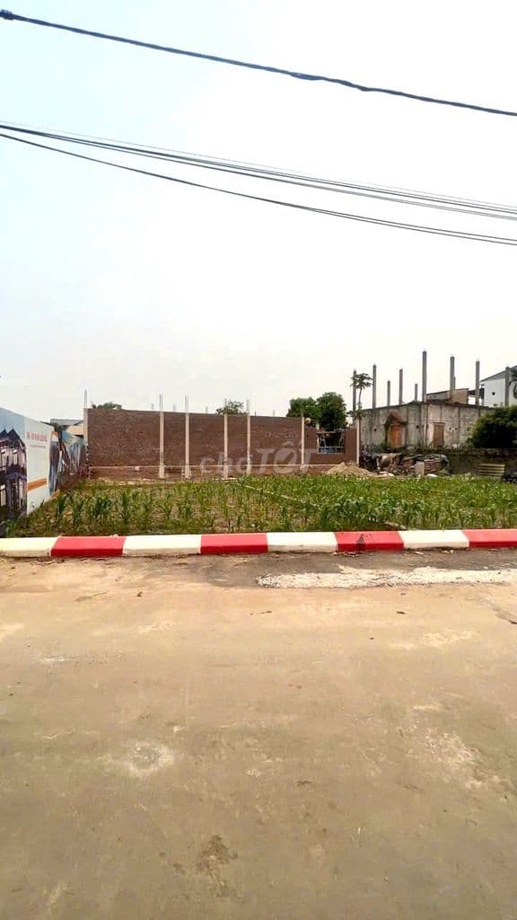 Trục chính kinh doanh Chương Mỹ chỉ nhỉnh 1 tỷ 7 ngay gần ga metro