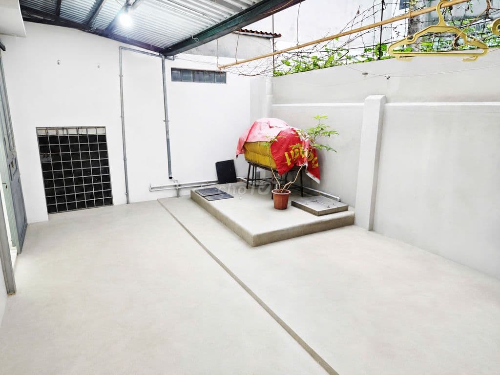 Tầng 1 siêu hiếm có sân riêng, DTSD lên đến 60m2 tại Phố Minh Khai. - Ảnh 2