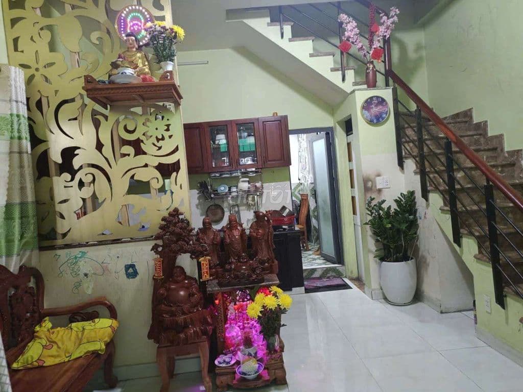 Nhà 2 tầng FULL NỘI THẤT đường THẠNH XUÂN 38 P.THẠNH XUÂN Q12 dt 69m²