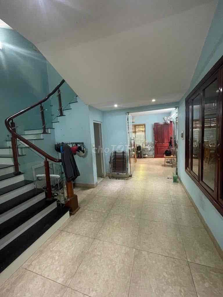 Bán đất tặng nhà 4 tầng mặt ngõ thẳng tắp , 30 mét ra mặt phố - Ảnh 3