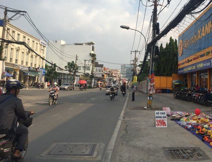 Bán nhà mặt tiền ngay đường Đỗ Xuân Hợp gần Ngã Tư Thủ Đức - Ảnh 2
